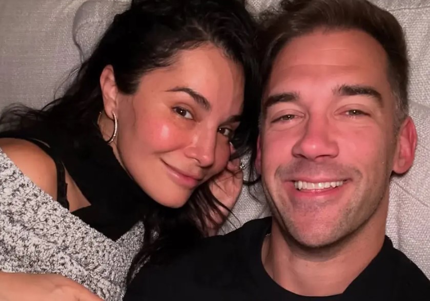 Anuncia Martha Higareda nacimiento de sus gemelas