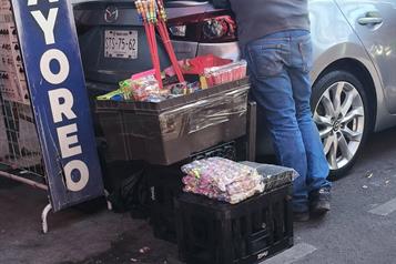 Empieza la venta clandestina de cohetes en el centro