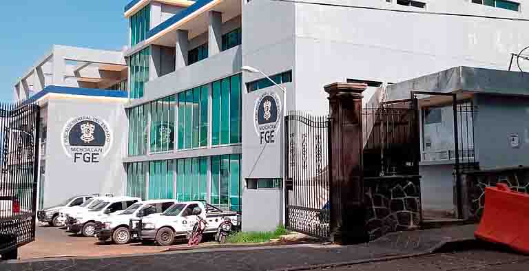 Cambia Fiscalía de Michoacán a todo el personal de Uruapan