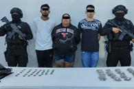 Detienen a tres con drogas