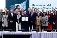 Sheinbaum y SHCP celebran renovación del Pacic en Palacio Nacional