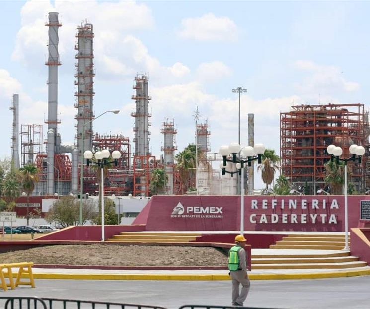 Tardará 2 años modernización de refinería para reducir contaminación