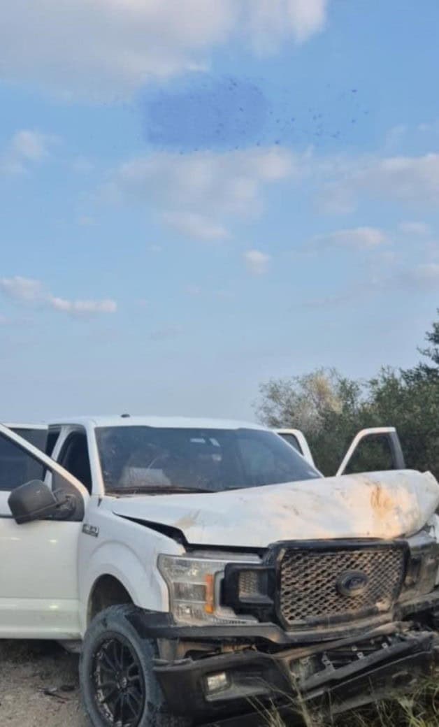 Una intensa movilización policiaca, se registró en el municipio de Los Ramones, Nuevo León, al registrarse una persecución entre integrantes de un grupo delictivo y elementos de la Agencia Estatal de Investigaciones.