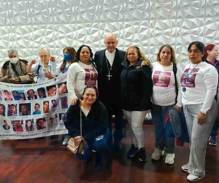 Representantes de la Iglesia se reúnen con madres buscadoras