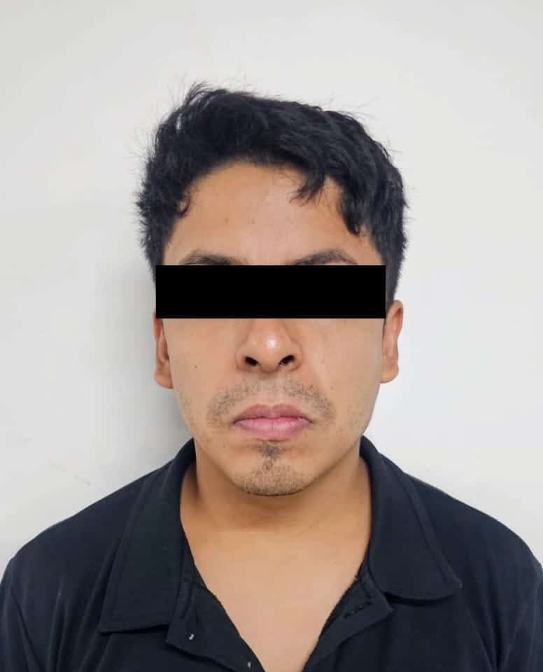 El joven expareja de la mujer privada de la vida junto con sus papás, fue detenido por la Agencia Estatal de Investigaciones, acusado del triple homicidio ocurrido en el domingo pasado en el municipio de Guadalupe.