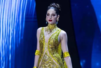 Regresa Fátima Bosch a México tras Miss Universo Regresa Fátima Bosch a México tras Miss Universo