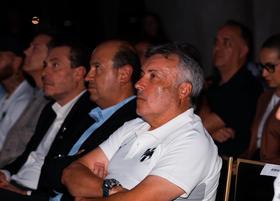 Realiza Rayados su informe de responsabilidad social – El Porvenir – Portada