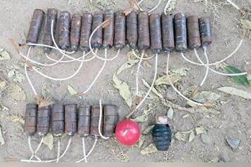 Hallan 146 explosivos artesanales en Sinaloa