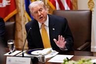 Busca Trump bloquear créditos fiscales para indocumentados