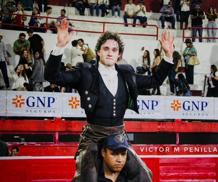 Triunfa Tarik Othon; corta dos orejas