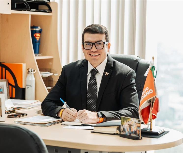 Exhorta líder de MC a legisladores a analizar paquete presupuestal Exhorta líder de MC a legisladores a analizar paquete presupuestal