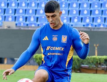 Regresan felinos a las prácticas con seleccionados