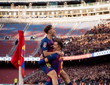 Golea Barcelona en su regreso al Camp Nou