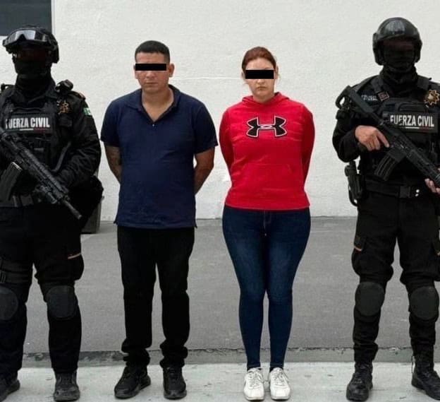 Elementos de Fuerza Civil,lograron la detención de una pareja, que tenían en su poder más de 100 dosis de distintas drogas, que estaban comercializando en la colonia Hacienda Las Margaritas en el municipio de Apodaca.