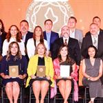 Otorgan a investigadores premio estatal de ciencia y tecnología