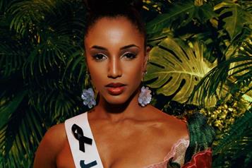 Permanece Miss Jamaica en terapia intensiva