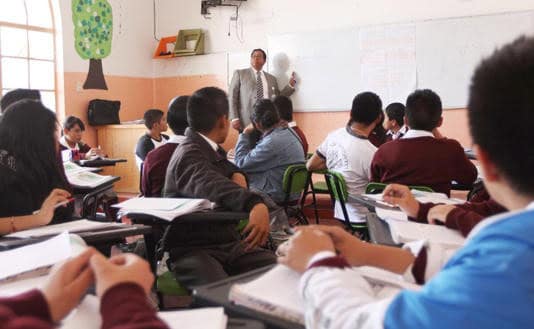 Lanzan en Michoacán movimiento Apaguemos la Narcocultura