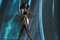 Renuncia Miss Universo Africa a su título