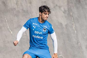 Haría Torrent ajustes en la defensa para medirse al América 