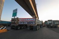 Bloqueos carreteros no son porque no haya diálogo: Sheinbaum