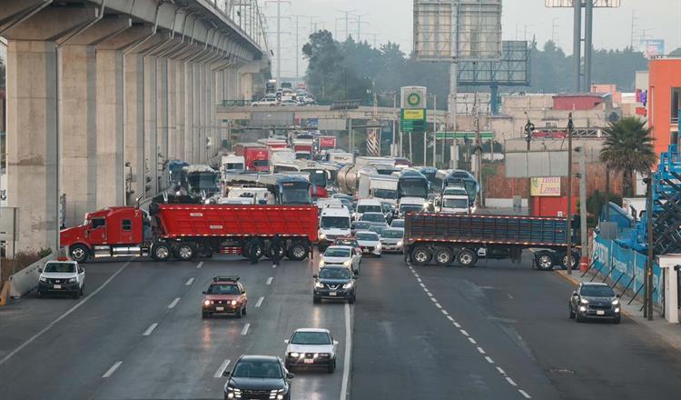 Segob identifica intereses políticos en bloqueos