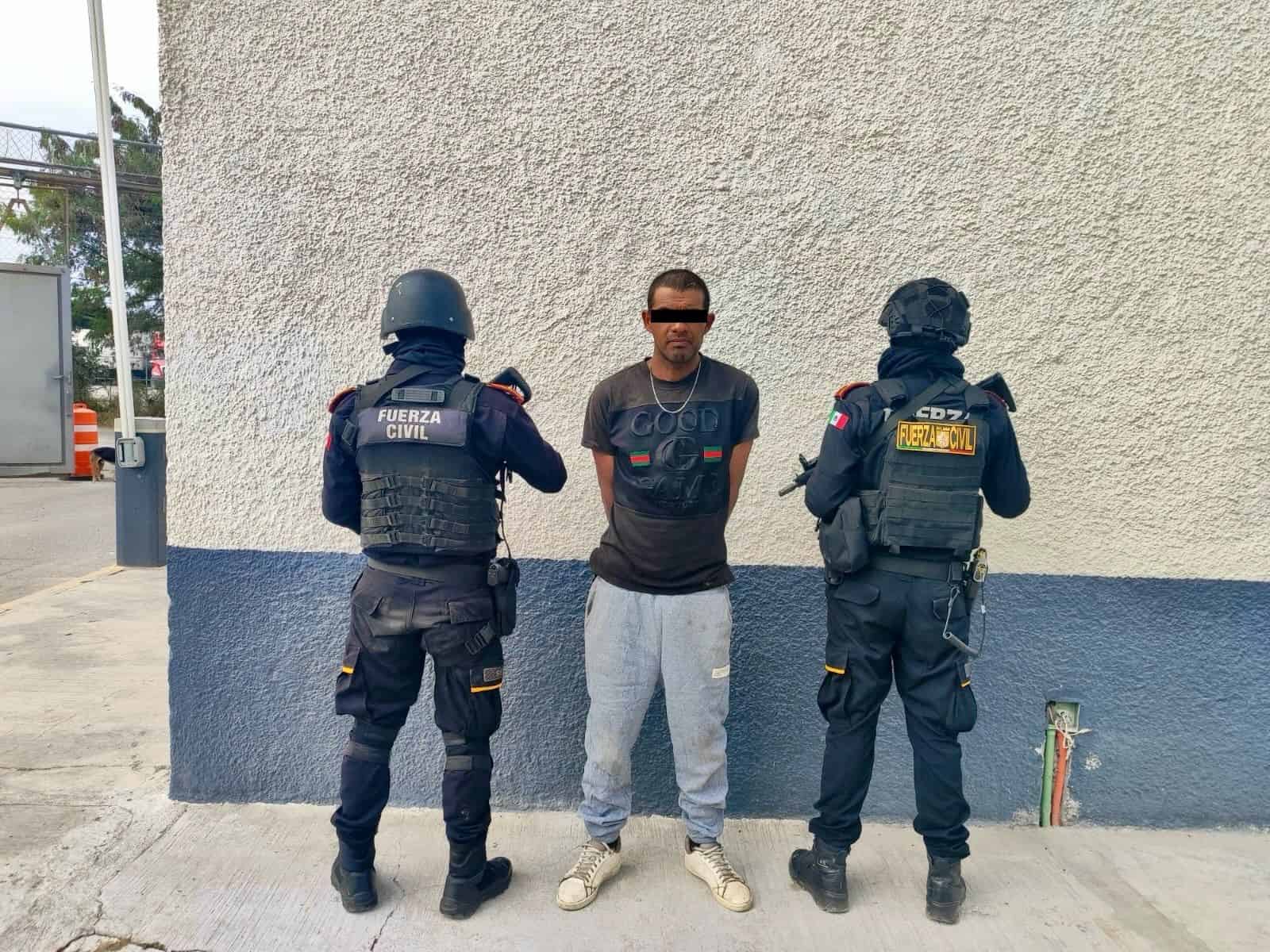 En posesión de un arma corta, un hombre fue detenidos por elementos de Fuerza Civil en el municipio de García.