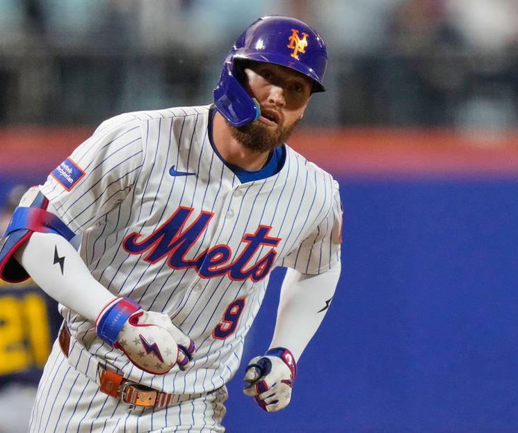 Acuerdan intercambio Mets y Rangers 