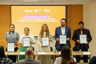 Firman convenio con Uber para dar seguridad a mujeres Firman convenio con Uber para dar seguridad a mujeres