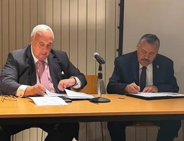 Renueva UANL alianza con Casa de América Latina en Portugal