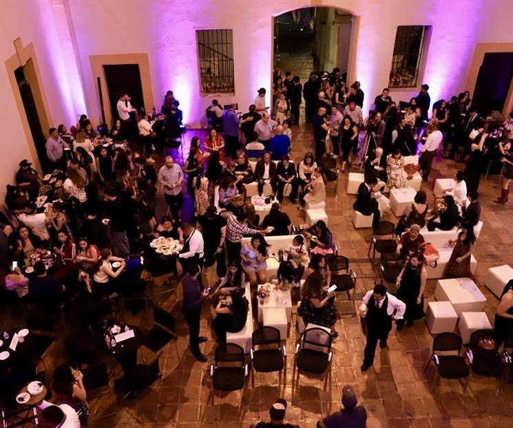 Exponen en Monterrey "Suzy Han: Brings art to life"