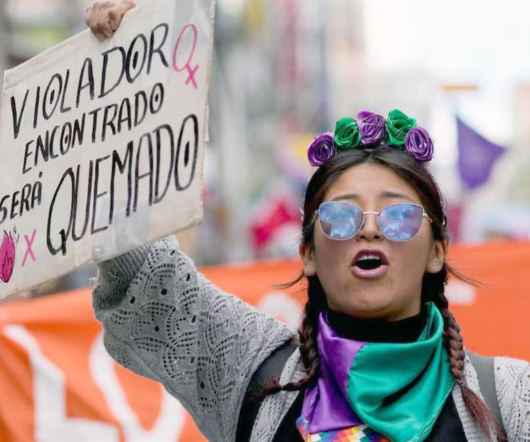 Protestan miles en CDMX por la violencia contra las mujeres