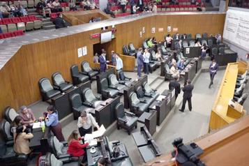 Modifican atribuciones de la fiscalía de feminicidios