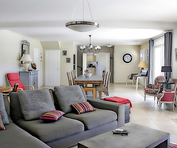 La poderosa mezcla para eliminar manchas difíciles de la tapicería La poderosa mezcla para eliminar manchas difíciles de la tapicería