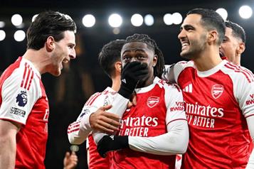 Arsenal, líder y con paso perfecto