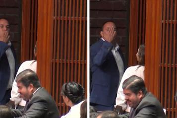 Denuncian a Blanco de acoso tras lanzar beso