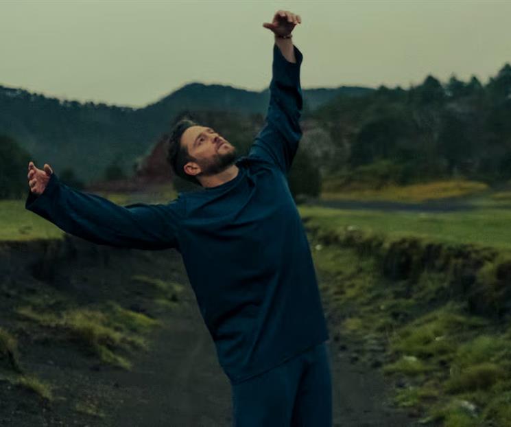 Estrena Christopher Uckermann su primer disco como solista