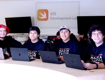 Triunfan con app para viajeros al Mundial