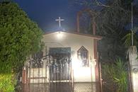 Roban campana de templo católico Roban campana de templo católico