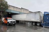 Queda prensado en rampa de descarga Queda prensado en rampa de descarga