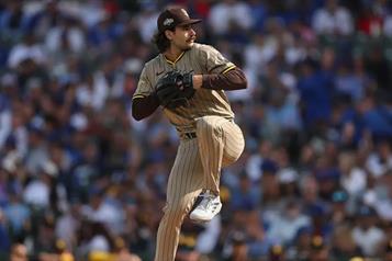 Dylan Cease a Azulejos por 210 millones de dólares 