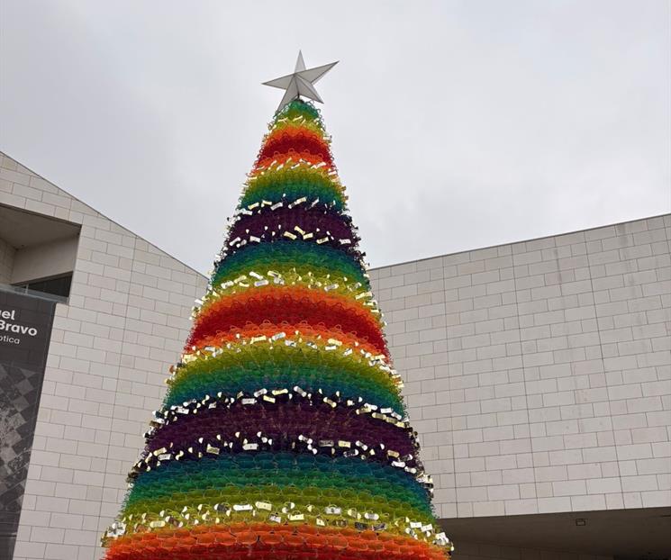 Invitan al encendido del pino navideño en la Macroplaza Invitan al encendido del pino navideño en la Macroplaza