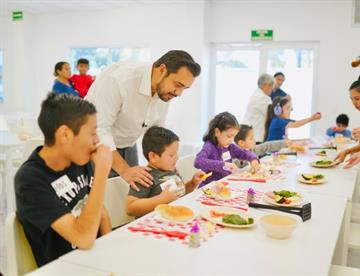 Aprueban padres de hijos autistas subasta de 17 predios