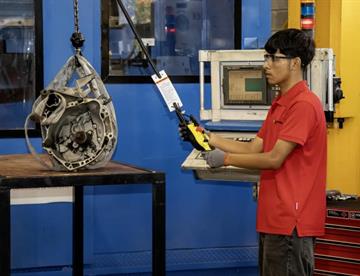 Inauguran maquinaria donada por Fundación Frisa a Preparatorias