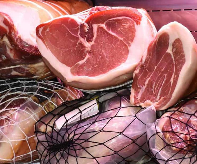 Suspende México importaciones de carne de cerdo de España