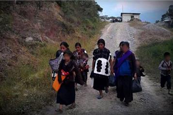 Regresan a Chenalhó 34 familias desplazadas en Chiapas