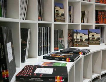 Lleva CONARTE programa literario 2025-2026 a FIL Guadalajara