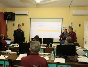 Capacitan a maestros en uso de inteligencia artificial