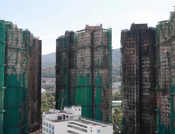 Aumenta a 128 muertos en torres de Hong Kong