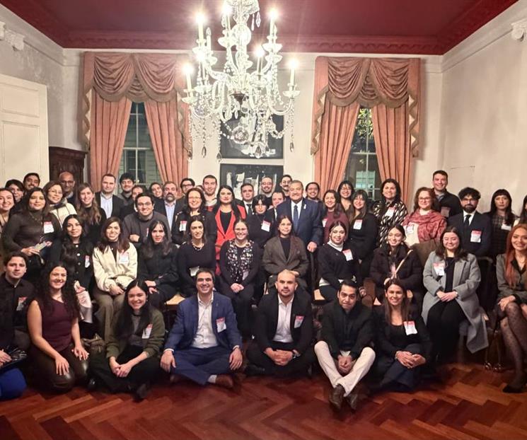 Se reúne rector con exalumnos de UANL en Europa