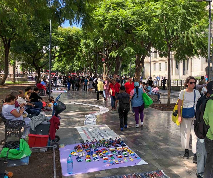 La informalidad agrega a 56 mil adultos mayores